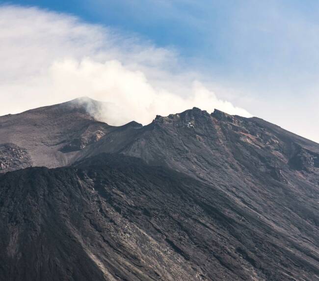 Stromboli - La bocca del cratere vulcanico